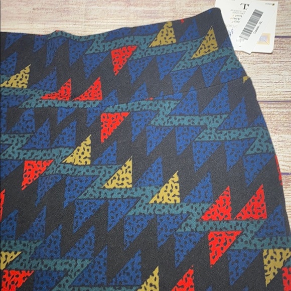 NWT Lularoe XL Cassie Bundle. Pencil Skirt bundle - Picture 4 of 8